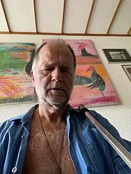 artXhibitor online show from 05/16/26, 06:43