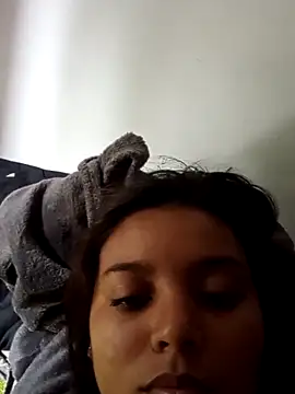 Snapshot of stefanie010 chatting on 04/05/26, 02:58 stefanie010 online show from 04/05/26, 02:58