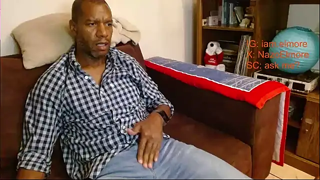 Snapshot of elmorenazost chatting on 11/22/25, 04:55 elmorenazost online show from 11/22/25, 04:55