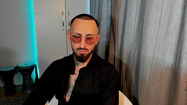 Baddfuckerr online show from 01/31/25, 01:12