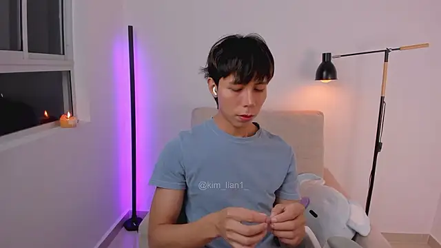 kim lian21 online show from 02/22/26, 10:58