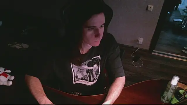 Snapshot of izilizi_23 chatting on 02/16/25, 02:43 izilizi 23 online show from 02/16/25, 02:43