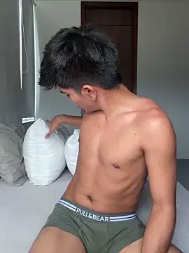 santiago 01 online show from 12/22/24, 07:42