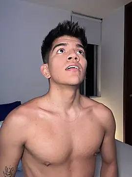 santiago 01 online show from 01/28/25, 04:08