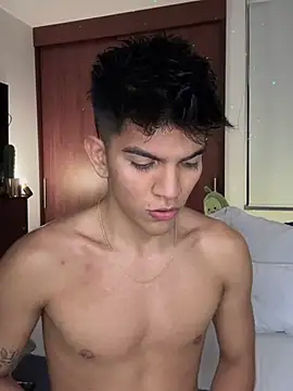 santiago 01 online show from 03/19/25, 12:04