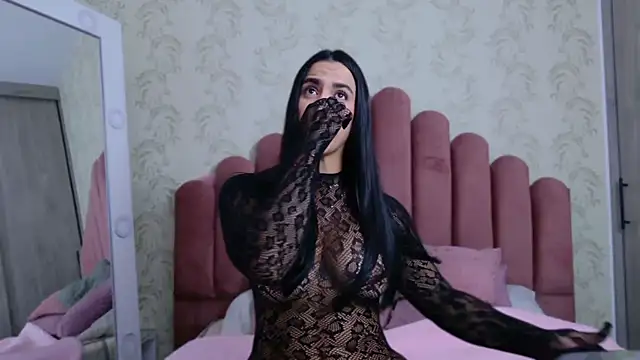 Bella Fior online show from 10/25/25, 01:24