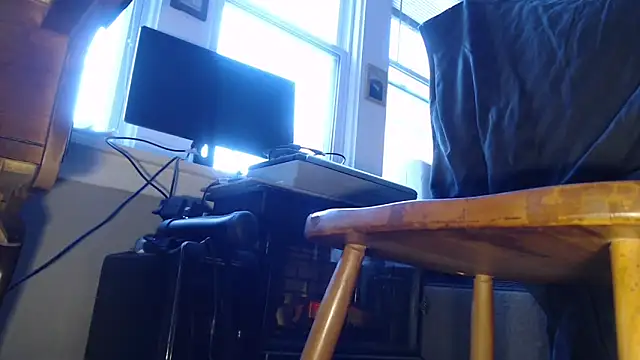 torpedo19086 online show from 10/10/25, 11:42