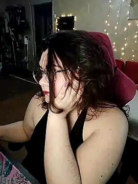 Snapshot of DenisHailey chatting on 01/30/25, 02:04 DenisHailey online show from 01/30/25, 02:04