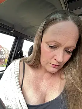 HoneyBluex online show from 02/27/25, 01:38