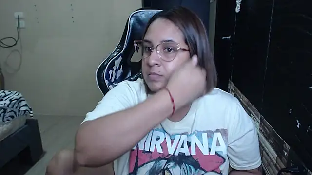 Snapshot of KathyHardcore69 chatting on 02/07/26, 05:55 KathyHardcore69 online show from 02/07/26, 05:55