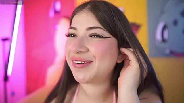 miss  pamela online show from 04/16/26, 11:11