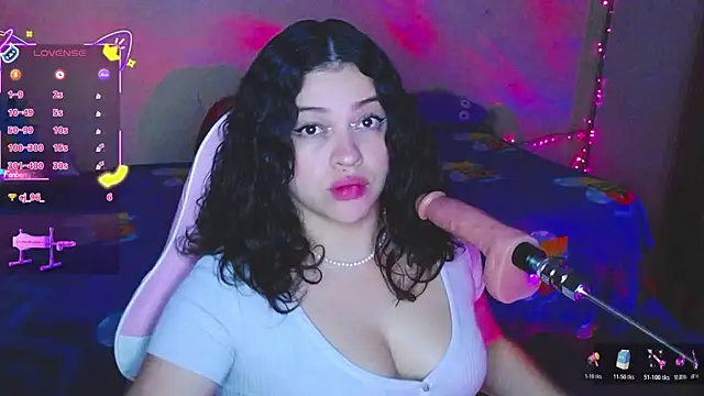 kim saenz20 online show from 11/13/25, 06:56