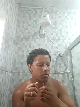 Snapshot of Nicolaskribeiro chatting on 10/12/25, 01:10 Nicolaskribeiro online show from 10/12/25, 01:10