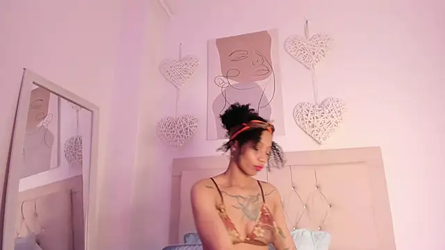 daiana curly online show from 03/09/25, 03:54