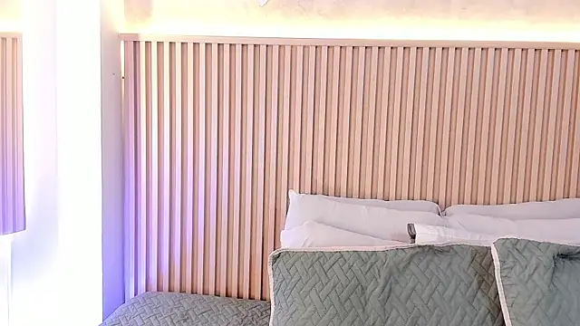 daiana curly online show from 09/27/25, 08:14