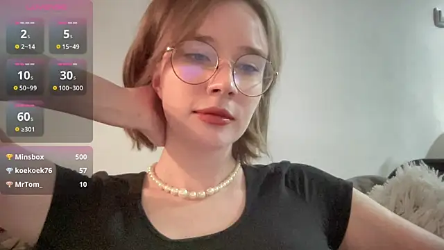 ms christiana online show from 12/21/25, 02:19