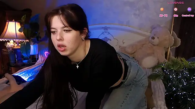 JulieHeets online show from 01/02/25, 10:37