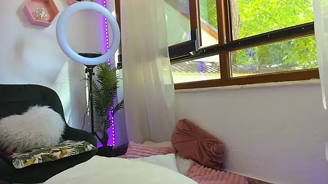 Awesome Jolie online show from 07/07/26, 12:09