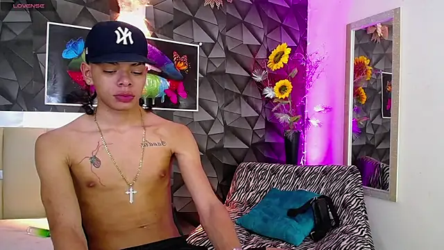 Harry jhonsson online show from 01/14/25, 03:43