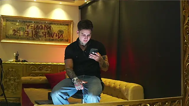 dantecoppolaa  online show from 06/22/26, 12:56