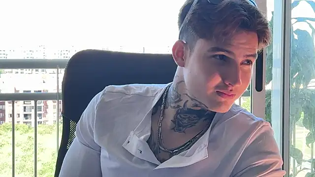 dantecoppolaa  online show from 07/07/26, 03:16