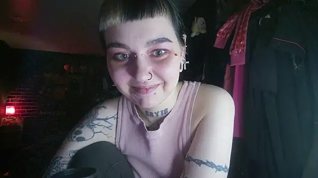 MoorderxDoll online show from 01/12/25, 06:38