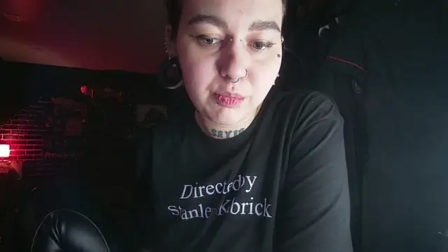 MoorderxDoll online show from 02/09/25, 09:39