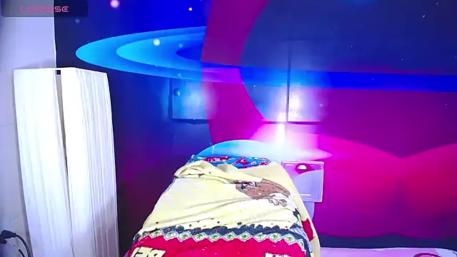 Cristalxxts online show from 10/13/25, 07:58