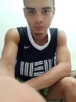 mailo bronw online show from 04/28/26, 02:33