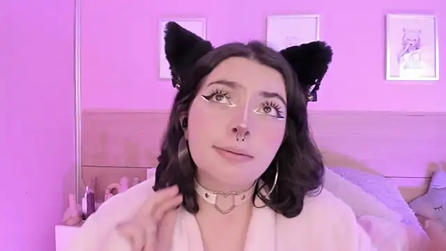 Snapshot of Sachi_Meow chatting on 02/27/25, 03:05 Sachi Meow online show from 02/27/25, 03:05