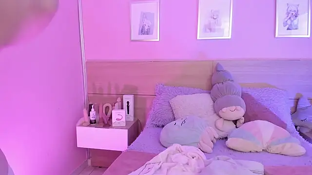 Snapshot of Sachi_Meow chatting on 03/03/25, 07:28 Sachi Meow online show from 03/03/25, 07:28