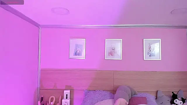 Snapshot of Sachi_Meow chatting on 03/12/25, 04:24 Sachi Meow online show from 03/12/25, 04:24