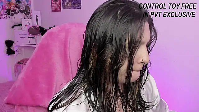 Snapshot of Sachi_Meow chatting on 10/29/25, 12:40 Sachi Meow online show from 10/29/25, 12:40