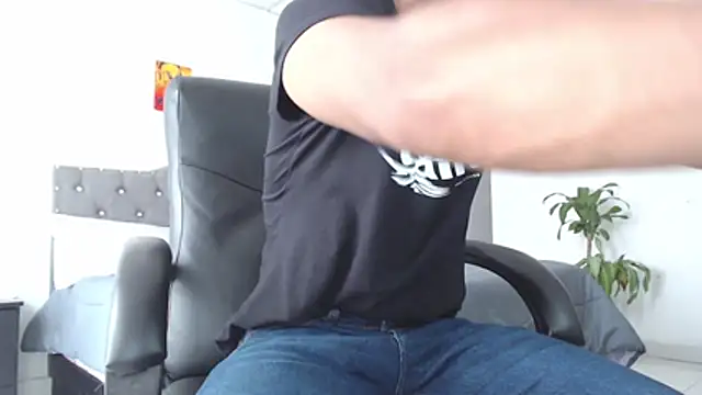 Aaronblack1  online show from 03/08/26, 09:51