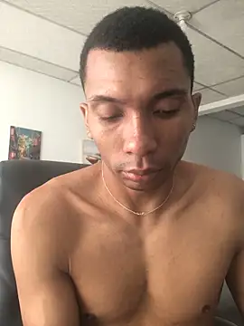 Aaronblack1  online show from 05/10/26, 02:33