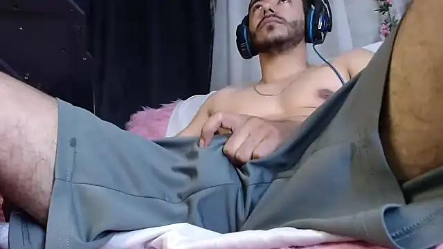 Tommhot online show from 01/06/25, 09:19