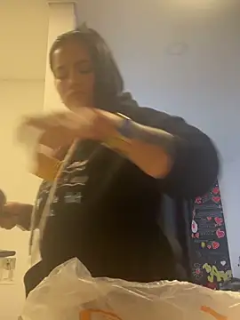 scarlet-kennedy98 online show from 03/02/26, 05:53