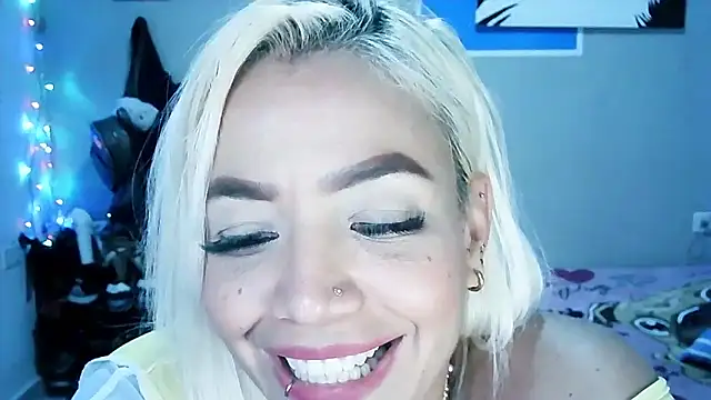 Snapshot of LuCKy_JoK chatting on 02/08/25, 06:55 LuCKy JoK online show from 02/08/25, 06:55