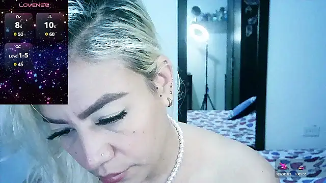 Snapshot of LuCKy_JoK chatting on 03/07/25, 01:18 LuCKy JoK online show from 03/07/25, 01:18