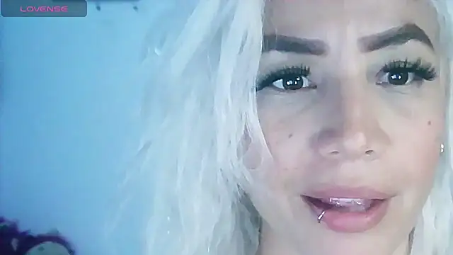 Snapshot of LuCKy_JoK chatting on 03/13/25, 09:16 LuCKy JoK online show from 03/13/25, 09:16