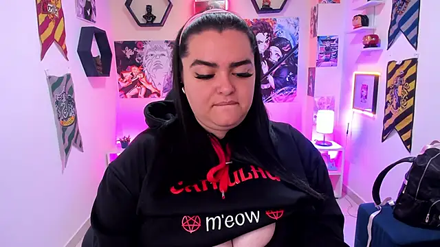 Luise Meyrink online show from 02/05/25, 02:19