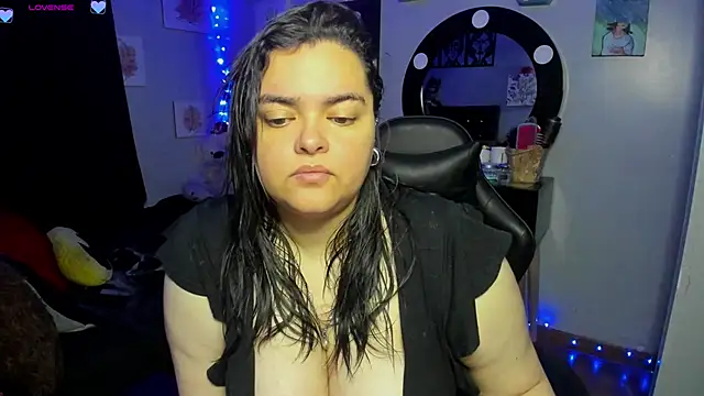 Luise Meyrink online show from 02/26/25, 03:21