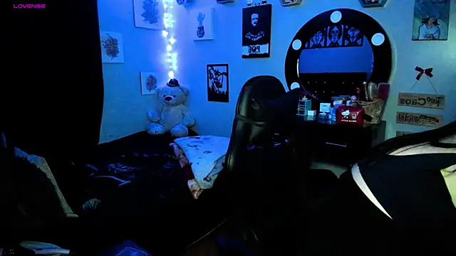 Luise Meyrink online show from 03/07/25, 07:19