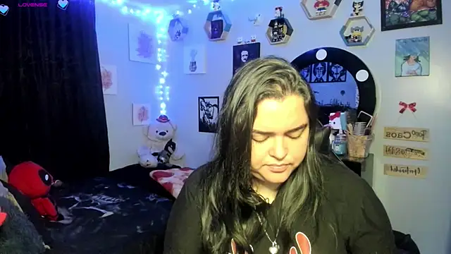 Luise Meyrink online show from 03/21/25, 04:17