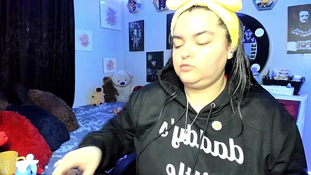 Luise Meyrink online show from 11/20/25, 03:07