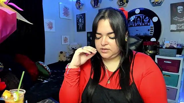 Luise Meyrink online show from 12/14/25, 02:39