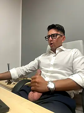 masterboss  online show from 09/09/25, 11:54