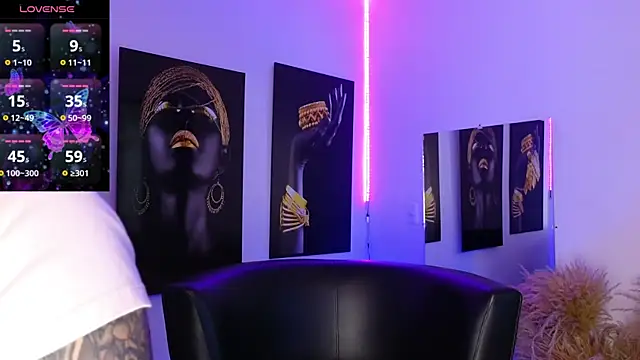  brenna hanson online show from 03/15/25, 03:48