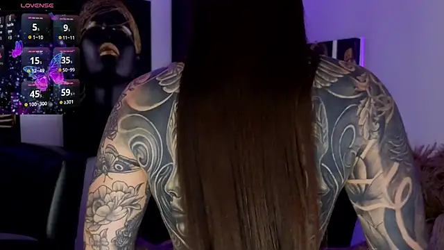 Snapshot of _brenna_hanson chatting on 02/09/26, 07:18 brenna hanson online show from 02/09/26, 07:18