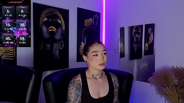 Snapshot of _brenna_hanson chatting on 02/18/26, 07:10 brenna hanson online show from 02/18/26, 07:10